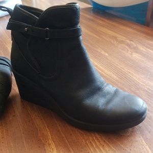 Ugg Emalie Womens Wedge Boots